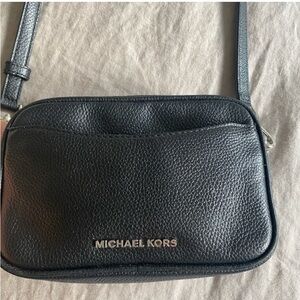 Michael Kors Pebbled Black Crossbody leather bag